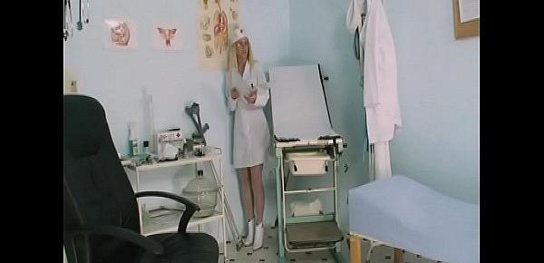  Horny Nurse is very hot and gives the next customer a very slipery ride